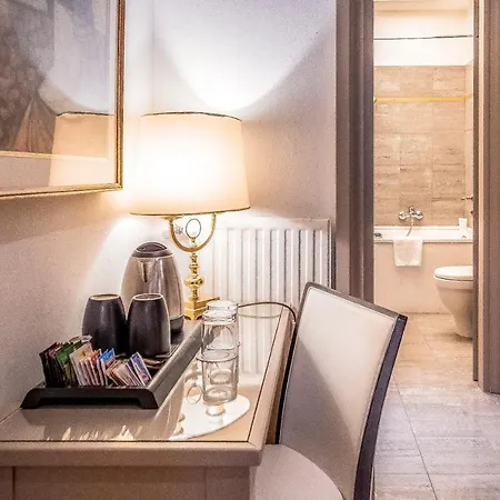 Palazzo Porta Romana Hotel