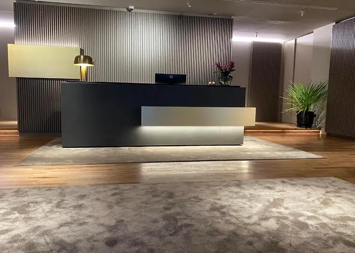 Romana Hotel 4*