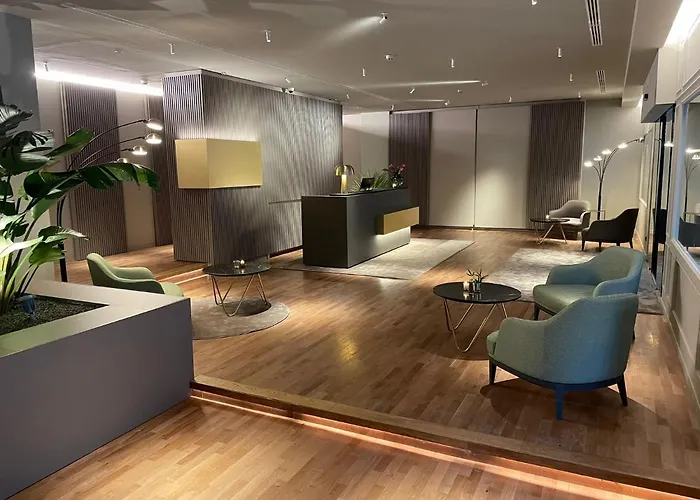 Hotel Romana 4*