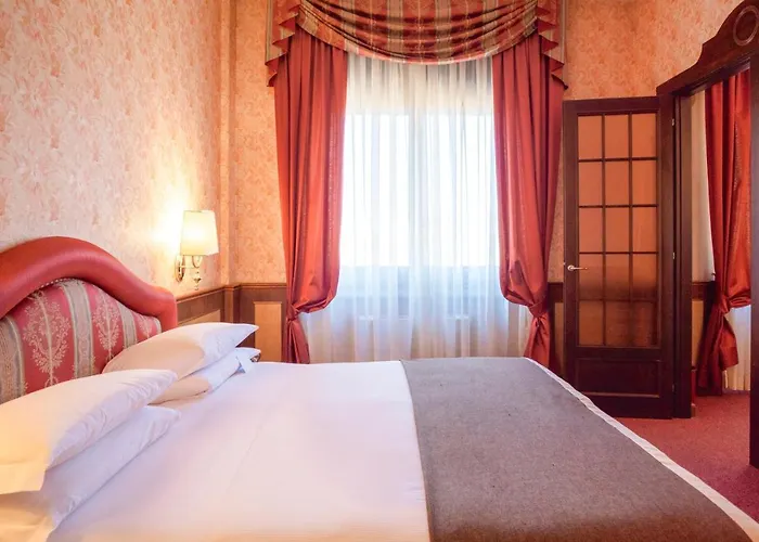 Hotel Romana